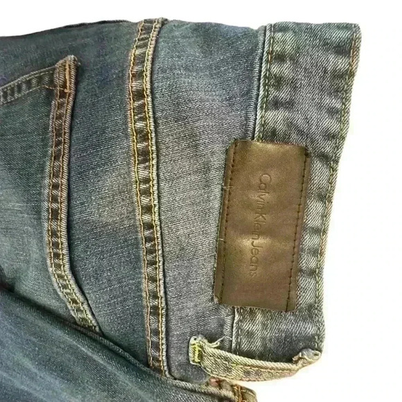 Calvin Klein Jeans 32/34 - Picture 4 of 10